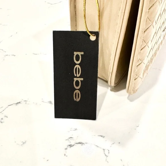 Bebe Cream Small Crossbody Bag with Gold Chain, Card Case and Wristlet NWT - Picture 10 of 11